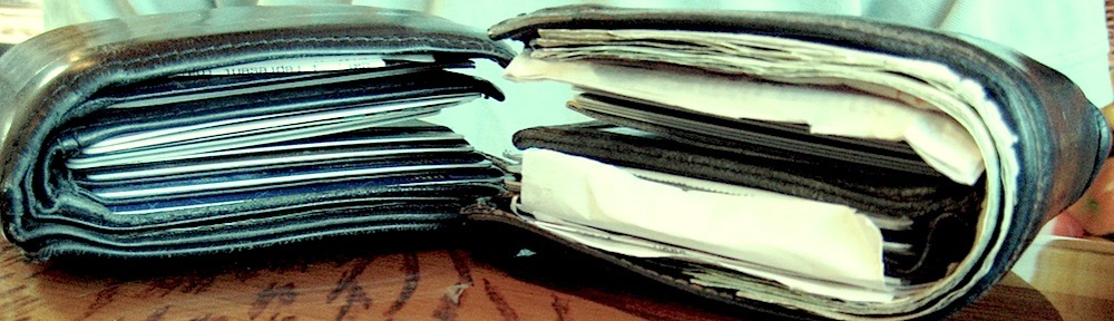 You too have a wallet like this? ;)